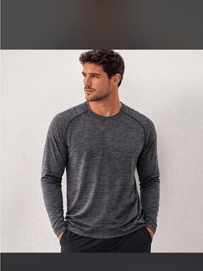 lululemon athletica Men's Long-Sleeve Raglan Crew - Charcoal